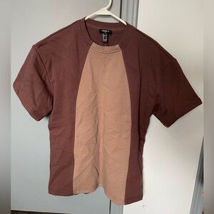 Forever 21 Men's Two-Tone Brown and Tan Colorblock Crew Heavyweight Tee